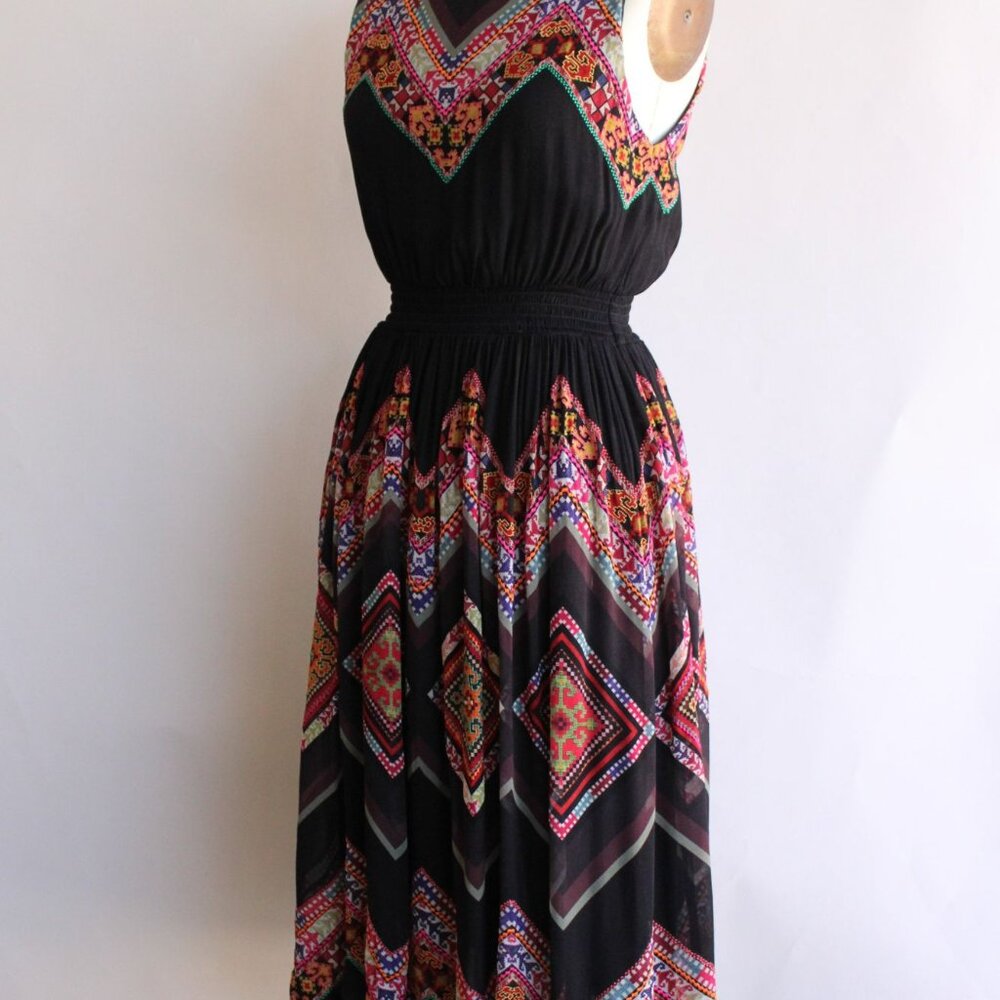 Tanvi Kedia Womens Dress, Size 6, Keyhole Back, Boho Folk Style Embroidery - Picture 8 of 12